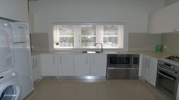 The Apartment Service LB001 - Sydney Tourism 1