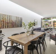 Stunning Executive Home in Glebe