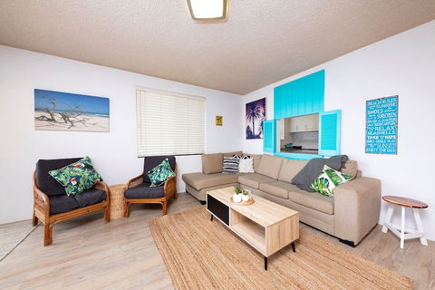 Hibiscus Court Unit 4 - Sydney Tourism 0