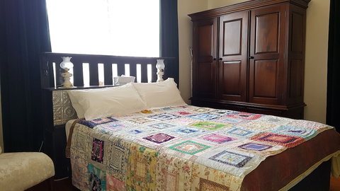 The Postmaster Inn BnB - Sydney Tourism 4