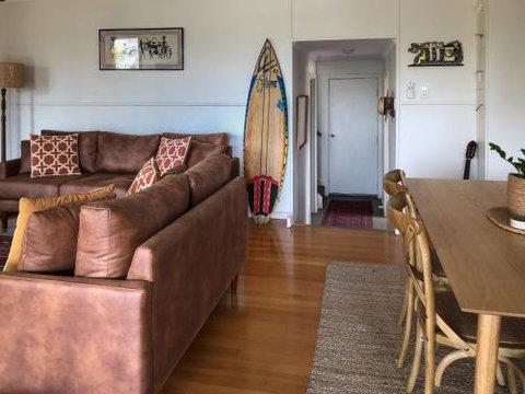 Samphire Beach House - Sydney Tourism 1