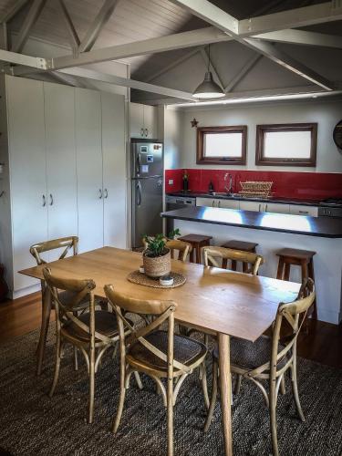 Samphire Beach House - Sydney Tourism 5