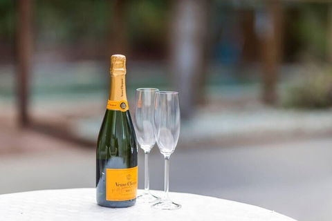 Coogee Luxury Home With Salt Water Pool & Parking - Sydney Tourism 3