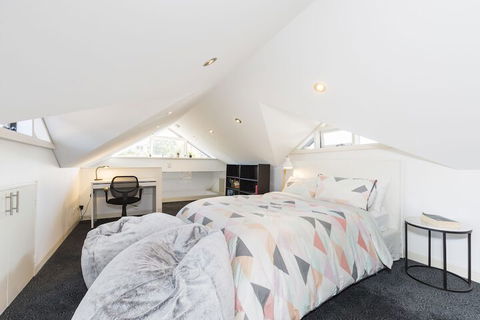 Coogee Luxury Home With Salt Water Pool & Parking - Sydney Tourism 5