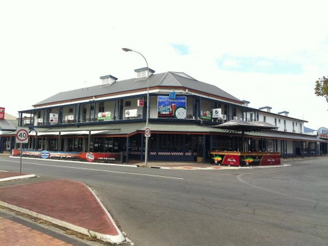 Grand Tasman Hotel - Sydney Tourism 1
