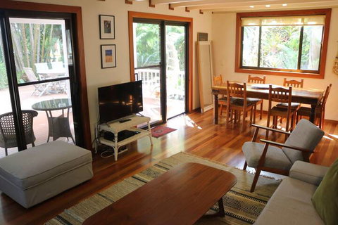 A Beach House At Byron - Sydney Tourism 6