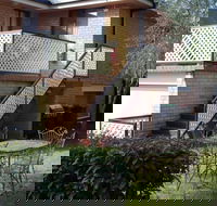 Estelle Kramer Motor Inn