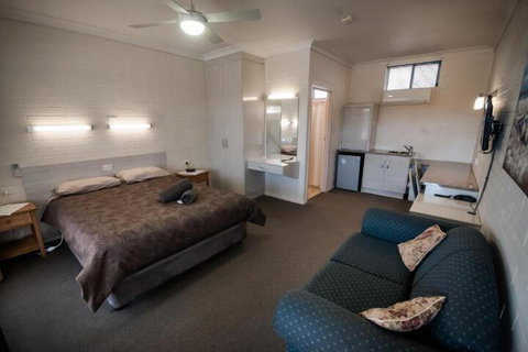 Ventura Motel - Sydney Tourism 4