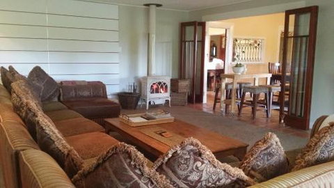At Remingtons Private Cottages & Lodge - Sydney Tourism 6