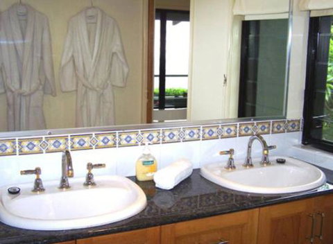 At Remingtons Private Cottages & Lodge - Sydney Tourism 2