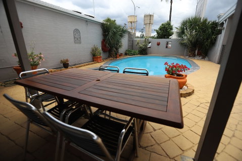 The Town House Motor Inn - Sydney Tourism 2