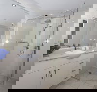 Brighton on Broadwater Shores - Sydney Tourism