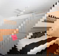 Browns Plains Motor Inn