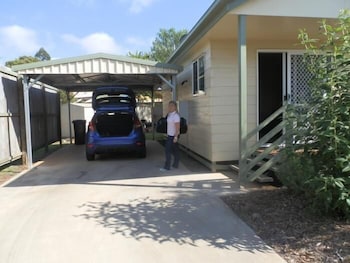 Pepper Tree Cabins - Sydney Tourism 1