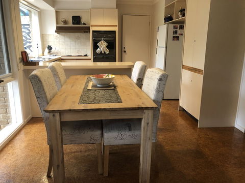 Countryside Connections Spa Cottage - Sydney Tourism 5