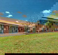 Bushmans Motor Inn - Sydney Tourism