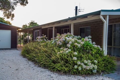 Cape Howe Cottages - Sydney Tourism 6
