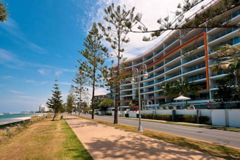 Silvershore Apartments On The Broadwater - Sydney Tourism 0