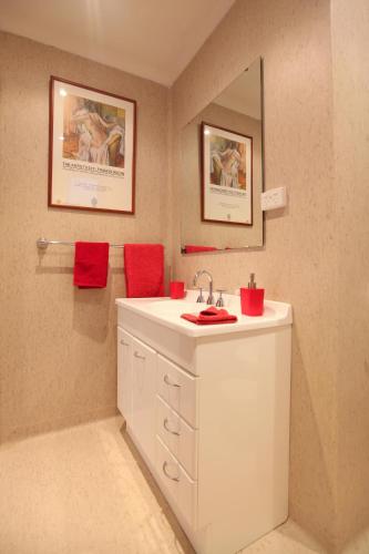 Northgate House Apartment - Sydney Tourism 5