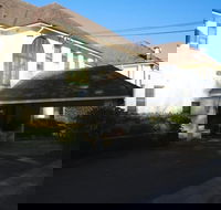 The Dormie House - On The Golf Course