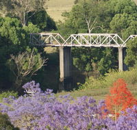 Mary Valley Views B  B