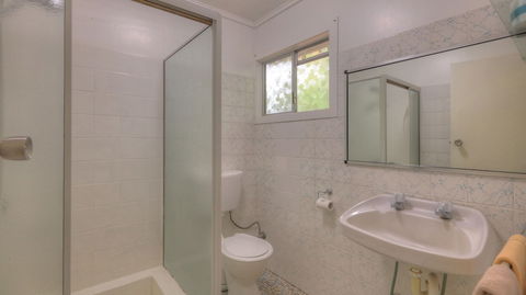 Atherton Hinterland Motel - Sydney Tourism 5