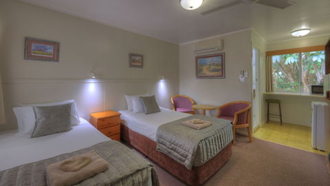 Atherton Hinterland Motel - Sydney Tourism 3