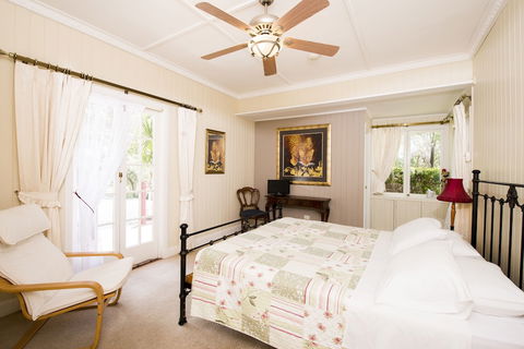 Hilltop On Tamborine - Sydney Tourism 3