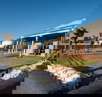 Bowen Inn Motel - Sydney Tourism