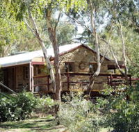 1860 Wine Country Cottages - Sydney Tourism