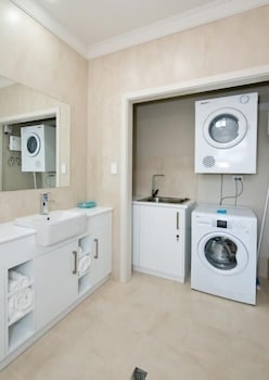 Renmark Holiday Apartments - Sydney Tourism 3