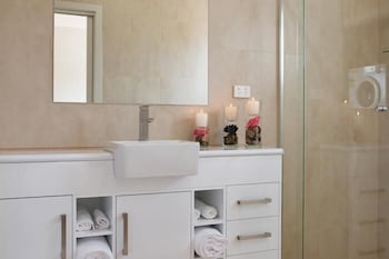Renmark Holiday Apartments - Sydney Tourism 2