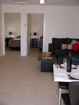 Tumby Villas - Sydney Tourism 6