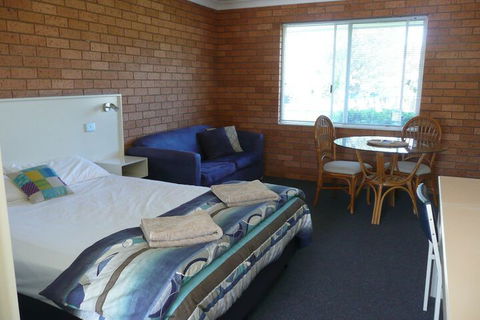 Rosebourne Gardens Motel - Sydney Tourism 5