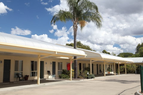 The Jolly Swagman Motor Inn - Sydney Tourism 5