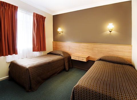 Riviera On Ruthven Motel - Sydney Tourism 2