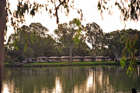 Riverbend Caravan Park Renmark - Sydney Tourism 1