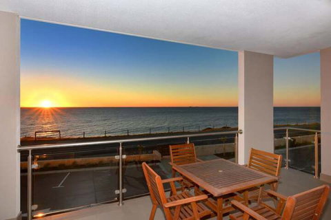 Bunbury Seaview Apartments - Sydney Tourism 1