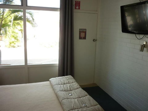 Park Beach Hotel Motel - Sydney Tourism 5