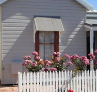 Bluebird Cottage - Sydney Tourism
