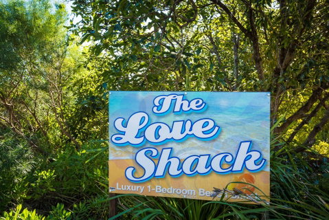 The Love Shack - Sydney Tourism 1