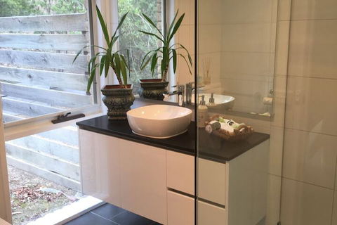 Countryside Connections Tranquil Studio - Sydney Tourism 5