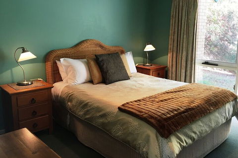 Countryside Connections Tranquil Studio - Sydney Tourism 2