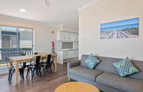 Discovery Parks - Streaky Bay Foreshore - Sydney Tourism 5