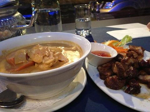 Narai Thai - Sydney Tourism 0