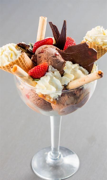 Redlands RSL Sails On Shore - Sydney Tourism 4