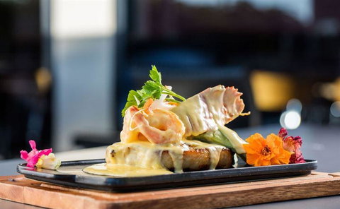 Redlands RSL Sails On Shore - Sydney Tourism 5