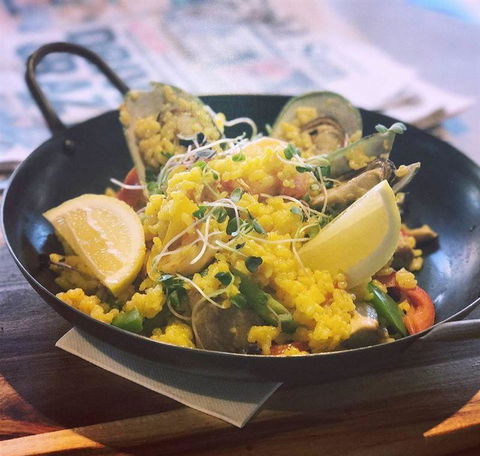 Explorers Restaurant - Sydney Tourism 3