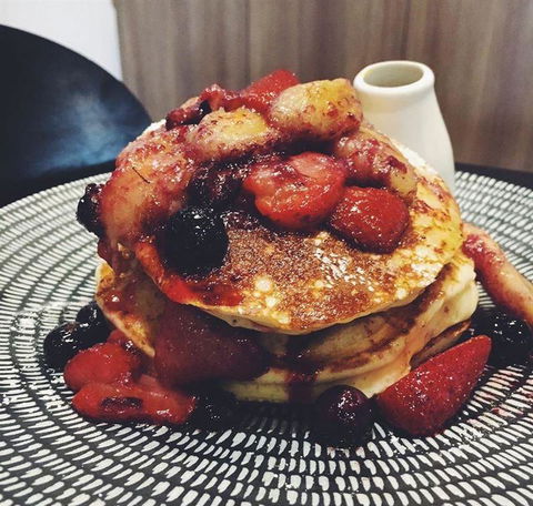 Explorers Restaurant - Sydney Tourism 6