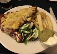 Cunninghams Hotel - Sydney Tourism